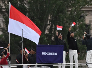 Defile kontingen Indonesia di Olimpiade Paris 2024