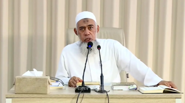 Ustadz Yazid bin Abdul Qadir Jawas wafat di usianya yang ke 61 tahun.
