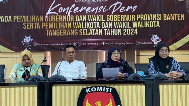 KPU Tangsel saat memaparkan tahapan menuju pelaksanaan Pilkada 2024, Jumat 2 Agustus 2024/Foto: Andre Pradana/Tangselife