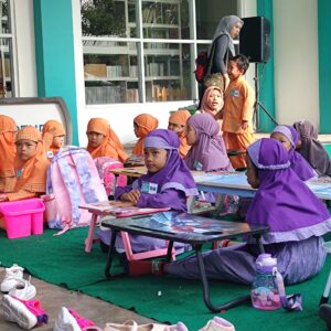 Anak-anak Murid TK yang mengikuti lomba di Festival Literasi 2024