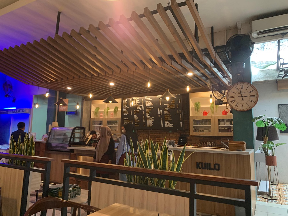 suasana di KUILO Coffe