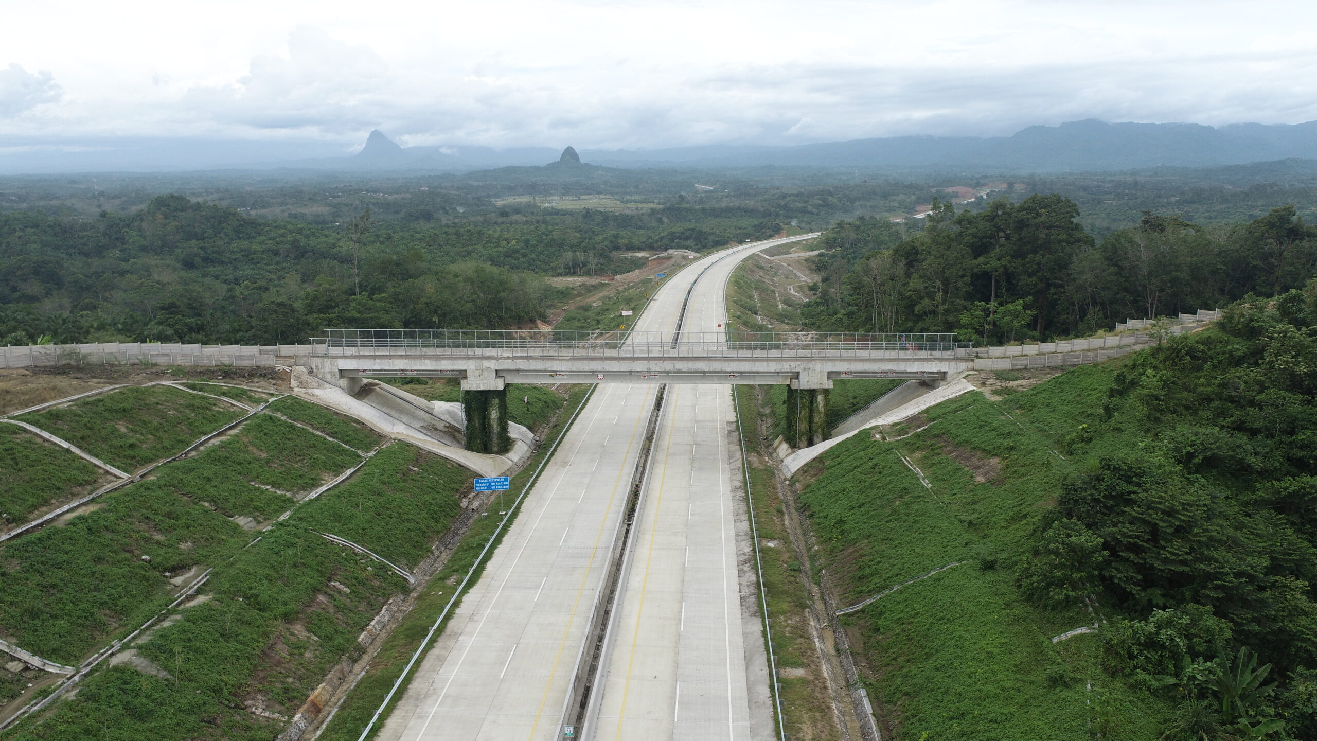 Jalan Tol Bengkulu-Taba Penanjung