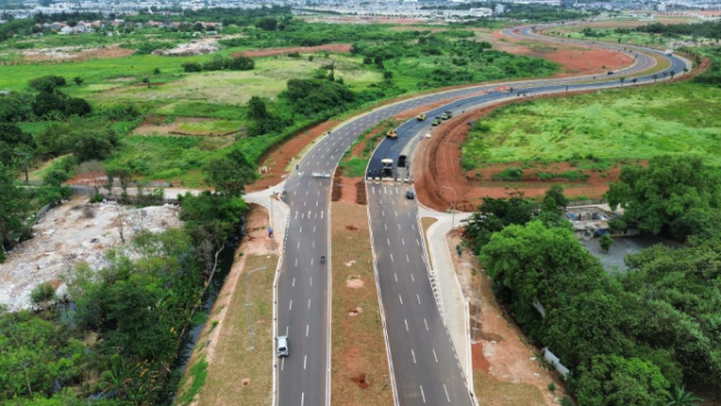 Jalan Penghubung BSD-Gading Serpong Cuma 5 Menit