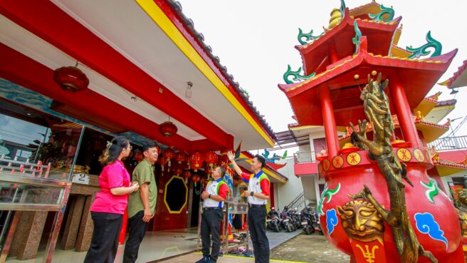 Pengecatan Vihara Sobhita Tridharma Cisauk Gunakan 288 Liter Cat Nippon Paint