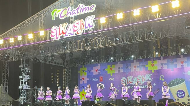 Konser SikAsik Chatime X JKT48 di Alam Sutera Berlangsung Meriah