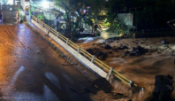 Banjir Bandang Puncak Bogor Sebabkan Jembatan di Desa Jogjogan Putus/Foto:Dokumentasi BPBD