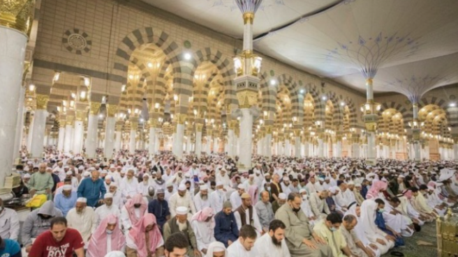 Sejarah Salat Tarawih di Masjid Nabawi