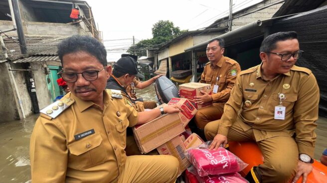 Ratusan Warga Korban Banjir di Cipondoh Dapat Bantuan dari Pemkot Tangerang