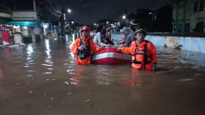 banjir tangsel