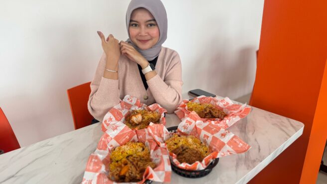 Grand opening Almaz Fried Chicken di Karang Tengah Kota Tangerang