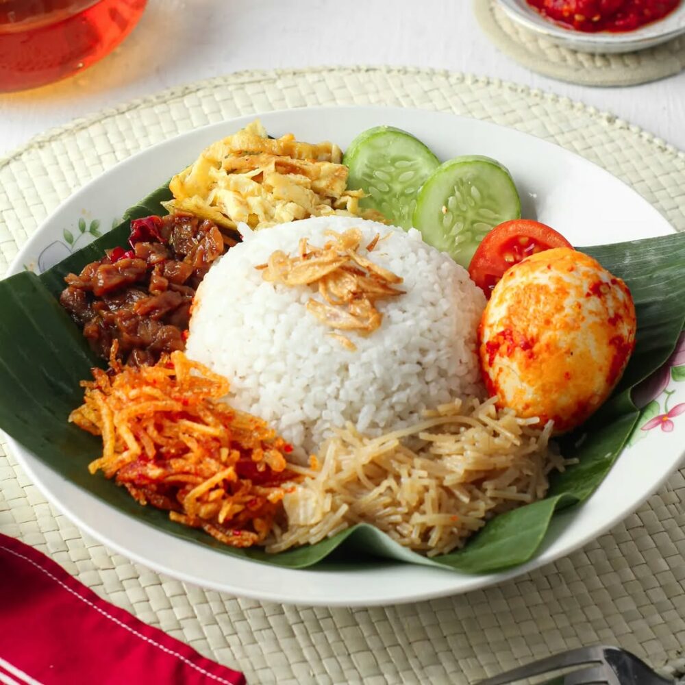 Rekomendasi Tempat Sarapan di Gading Serpong: Kopitiam Djadoel Pak eRte Surganya Nasi Ulam & Teh Tarik 2 Rekomendasi tempat sarapan di Gading Serpong ada Kopitiam Djadoel Pak eRte