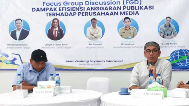 Forum Group Discussion (FGD) terkait Efisiensi Anggaran Publikasi yang digelar Persatuan Wartawan Indonesia (PWI) Kota Tangsel di Gedung Layanan Informasi Publik, Serpong, pada Jumat 20 Juni 2025.