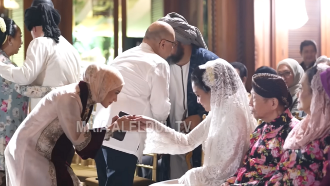 pertemuan mulan jameela dan maia estianty