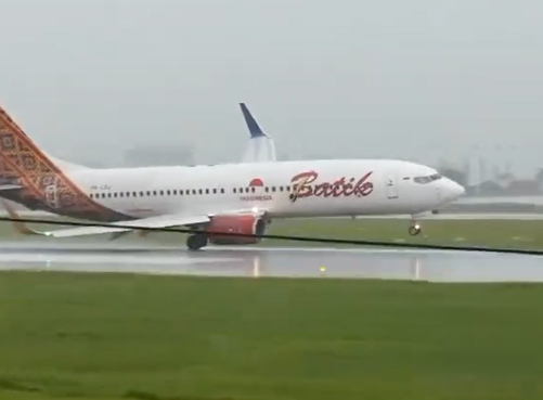 pesawat batik air