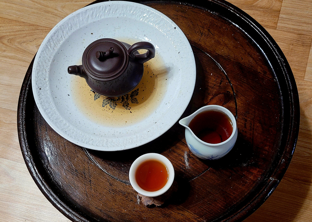 Lebih Baik Minum Kopi atau Teh di Pagi Hari? Ini Jawaban Ahli Gizi yang Mengejutkan! 3 minum kopi atau teh