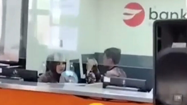 petugas samsat cikande banten