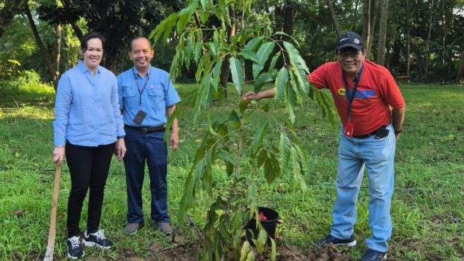 84 Pohon Langka Ditanam APP Group di Tangerang, Dorong Pelestarian Sungai Cisadane