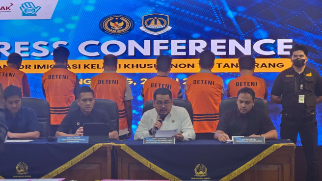 6 WNA Pakistan Dideportasi karena Gunakan Visa Wisata dan Izin Fiktif