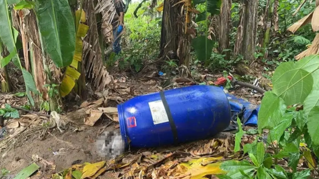 Mayat wanita dalam tong biru ditemukan di Sungai Cisadane