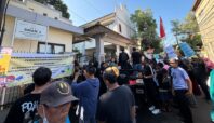 aksi demo di SMAN 3 Tangsel