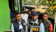BNN Provinsi Banten saat mendatangi rumah kontrakan di wilayah Pamulang, Kota Tangsel, yang menjadi tempat penyimpanan 1 kilogram sabu. Foto: Andre Pradana/Tangselife