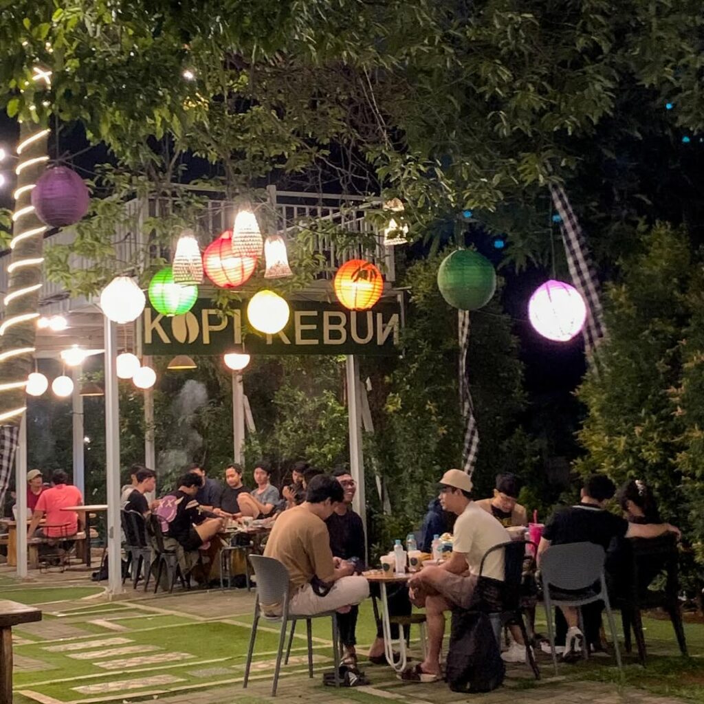 10 Rekomendasi Tempat Nongkrong Outdoor di Tangsel 2025, Bernuansa Alam Cocok untuk Healing 4 Tempat nongkrong outdoor di Tangsel