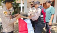 Pembagian Bendera Merah Putih Gratis di Tangerang