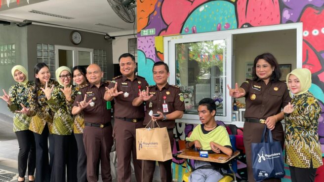 Kejari Tangsel Lakukan Baksos di Yayasan Sayap Ibu Bintaro