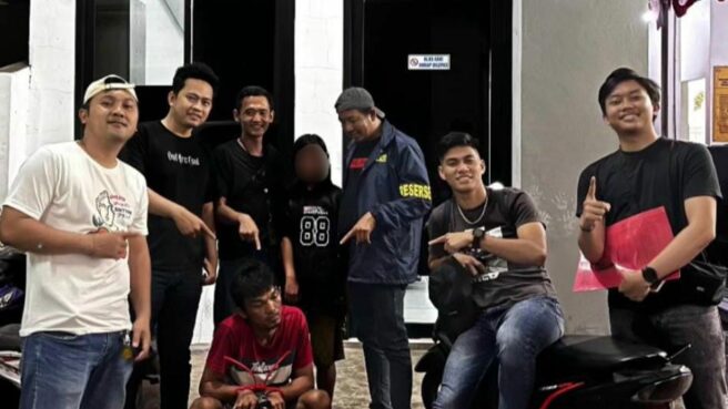 Jajaran Polres Tangsel menangkap MD (30) pemulung yang diduga bawa kabur siswi SMP di Ciputat. Foto: instagram @jatanrastangsel