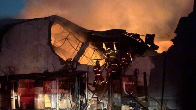 Pabrik Konstruksi di Serpong Utara