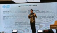 mengungkapkan berbagai persoalan hukum yang membelit sektor