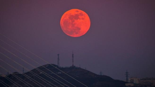 gerhana bulan total