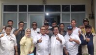 Marhadi Bersama Tim Kemenangan Mengambil formulir