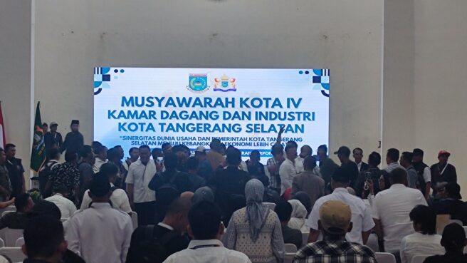 Mukota Kadin Tangsel Tertunda, Ketua SC Belum Ambil Keputusan Jelas 1 Mukota Kadin Tangsel Tertunda, Ketua SC Belum Ambil Keputusan Jelas