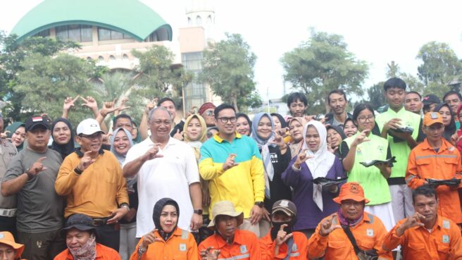 Pemkot Tangsel Galakkan Gerakan Jumat Bersih Serentak di Seluruh Wilayah