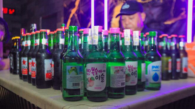 Satpol PP Tangsel Amankan 99 Botol Miras dan Dugaan Pelanggaran Asusila di Tempat Karaoke Lengkong Karya