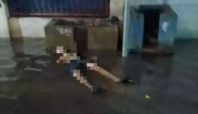 Tragis! Remaja di Tangerang Tewas Tersetrum Saat Banjir, Detik-detik Kejadian Terekam CCTV 9 Remaja di Tangerang Tewas Tersetrum Saat Banjir Perumahan Taman Asri, Kelurahan Larangan Utara, Kota Tangerang, pada Minggu 26 Oktober 2025. Foto: Istimewa