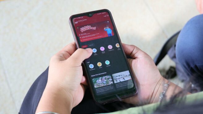 Aplikasi Sentuh Tanahku