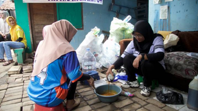 bank sampah patung rusa di tangerang