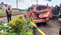 Kecelakaan kereta api di Prambanan, Sleman, Daerah Istimewa Yogyakarta Selasa, 4 November 2025.