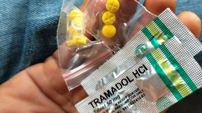 Tramadol dan Hexymer