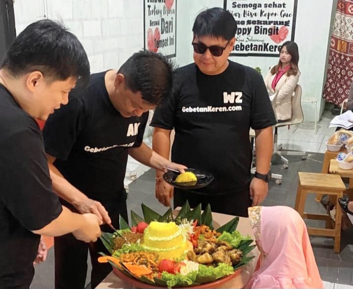 Rayakan Ulang Tahun, GebetanKeren Gelar Sang Juara 3 Bertema Air dan Ajak Anak Panti Tebar Kepedulian 2 WhatsApp Image 2025 12 16 at 14.38.37