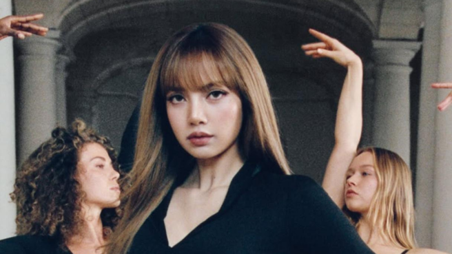 Lisa BLACKPINK