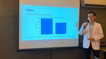 Dokter Spesialis Penyakit Dalam dengan Subspesialisasi Hematologi Onkologi Medik, dr. Suyanto, Sp. PD, MRCP (UK) Oncology saat Memberikan Pemaparan di wilayah Tangerang Selatan, Kamis 26 Februari 2026.