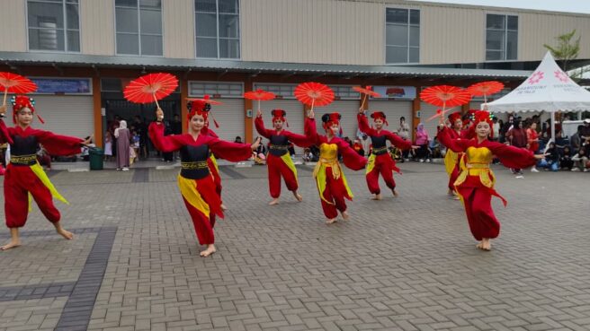 Petals Urban Market di Paramount Petals, Minggu 8 Februari 2026