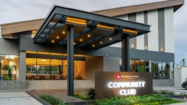 Community Club Paramount Petals